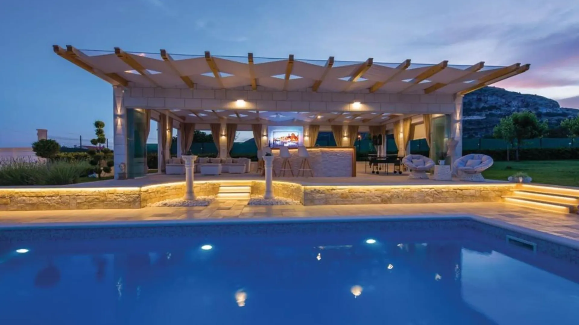 Luxury Villa Malo - Holiday Home Croatia